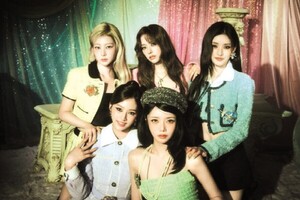 피프티피프티, 시즌송 '메이킹 크리스마스 매지컬' 발표 - 뉴스 썸네일 이미지